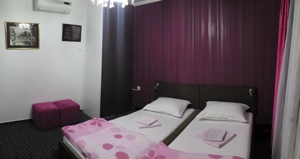 Guest House Ciro Sarajevo Exterior photo