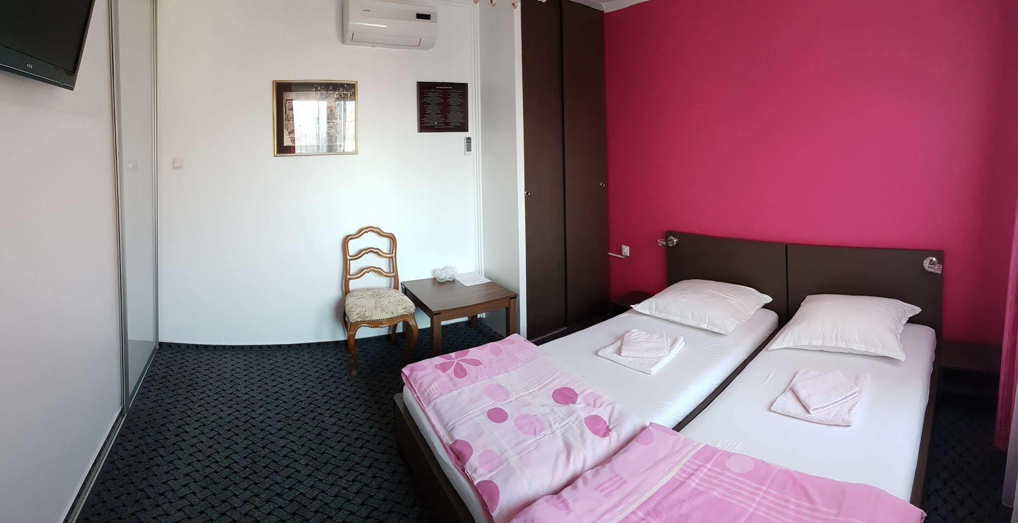 Guest House Ciro Sarajevo Exterior photo