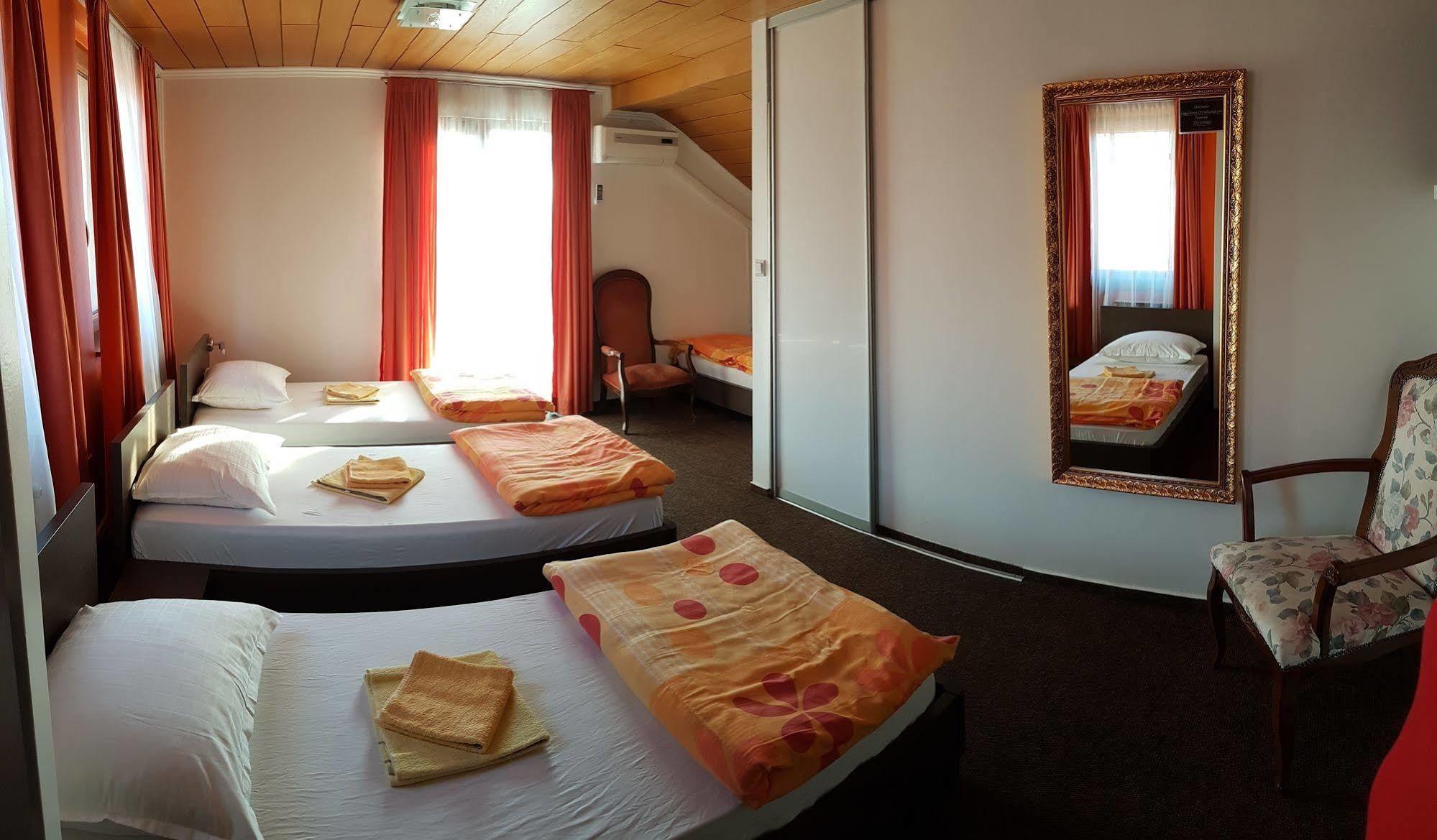 Guest House Ciro Sarajevo Exterior photo